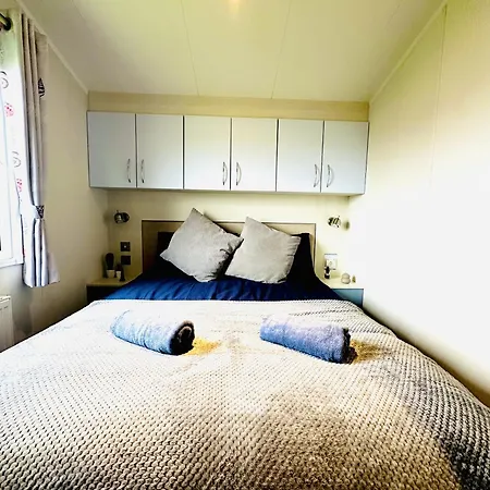 Ocean Breeze * Filey