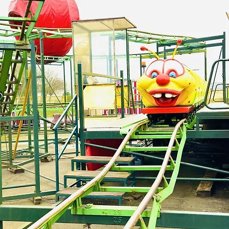 Ocean Breeze Kamp alanı Filey