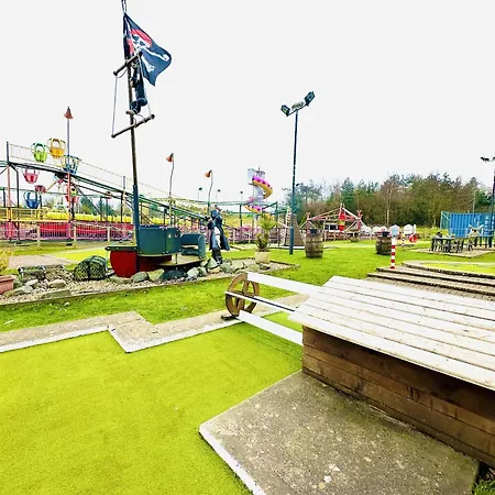 Ocean Breeze * Filey