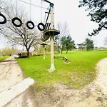 مكان تخييم Ocean Breeze *